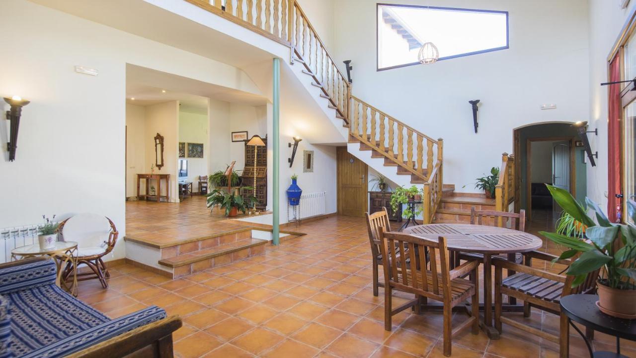 Casa Rural Pilon Del Fraile Оропеса Екстериор снимка