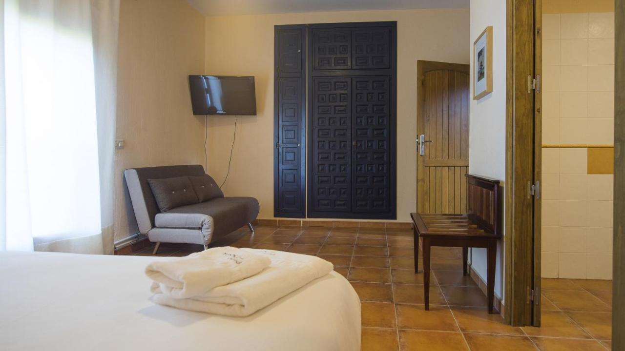 Casa Rural Pilon Del Fraile Оропеса Екстериор снимка