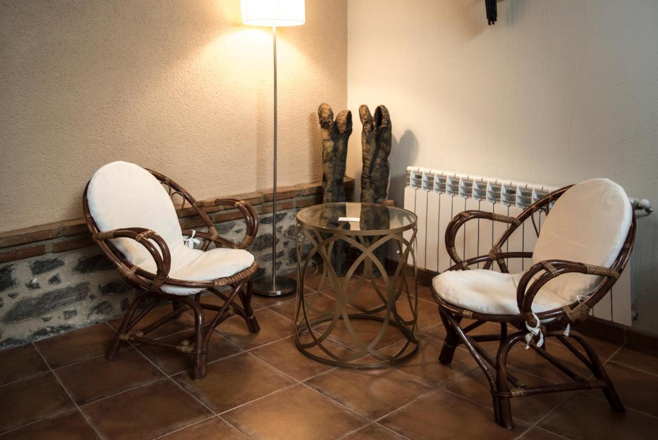Casa Rural Pilon Del Fraile Оропеса Екстериор снимка
